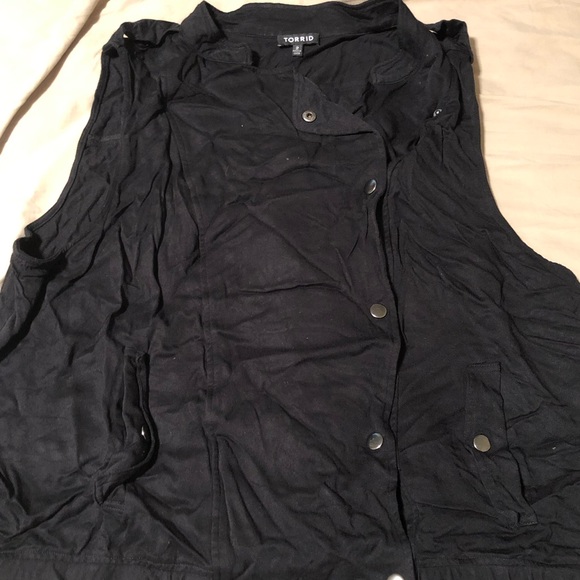Torrid  Vest - Picture 2 of 2